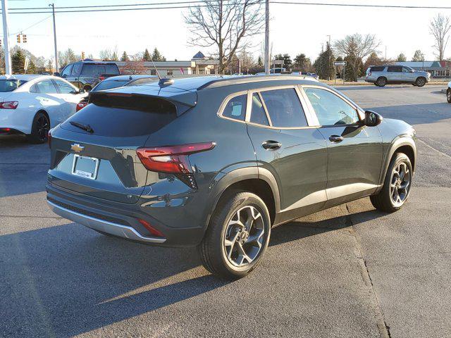 new 2025 Chevrolet Trax car, priced at $23,432