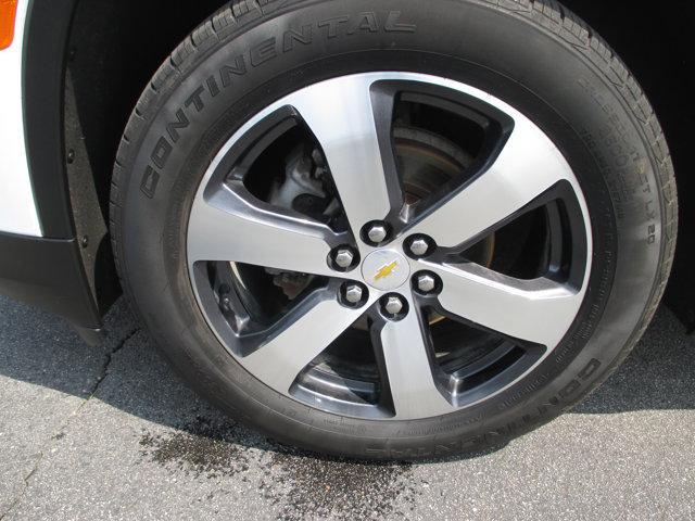 used 2023 Chevrolet Traverse car, priced at $35,987