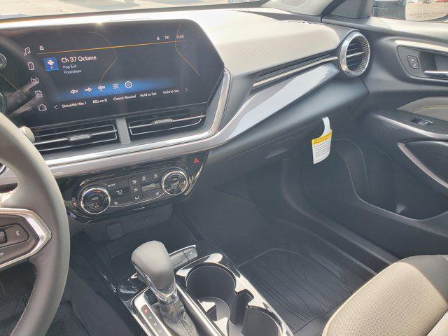 new 2025 Chevrolet Trax car, priced at $25,294