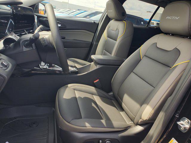 new 2025 Chevrolet Trax car, priced at $25,294