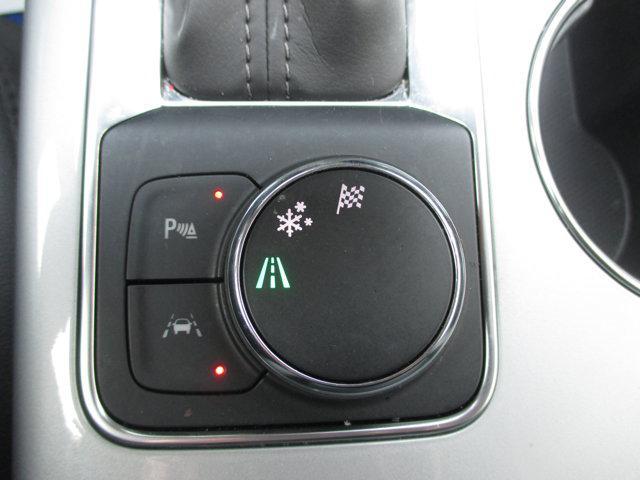 used 2024 Chevrolet Blazer car, priced at $31,998