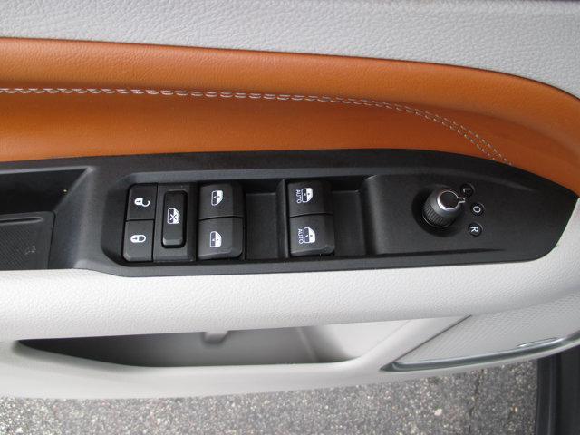 used 2023 Jeep Compass car, priced at $24,968