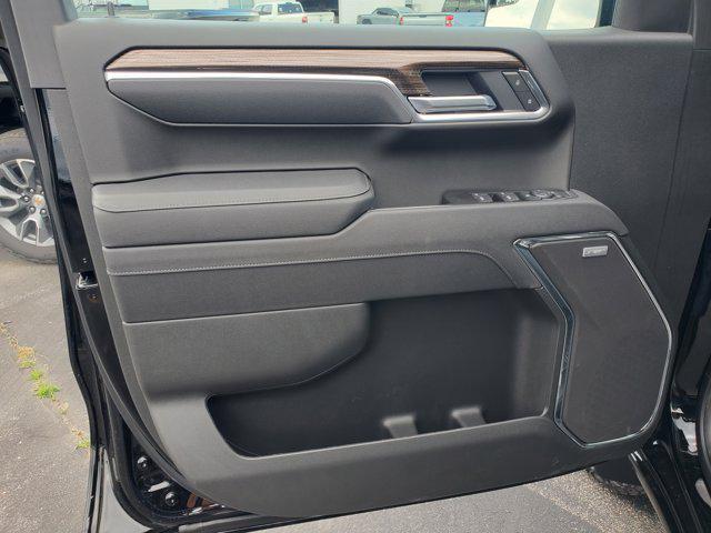new 2025 Chevrolet Silverado 1500 car, priced at $55,765