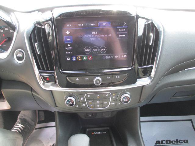 used 2022 Chevrolet Traverse car, priced at $29,852