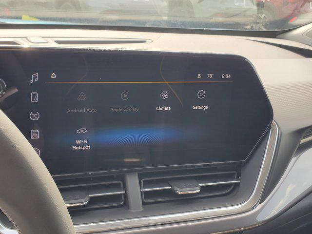 new 2025 Chevrolet Trax car, priced at $24,713