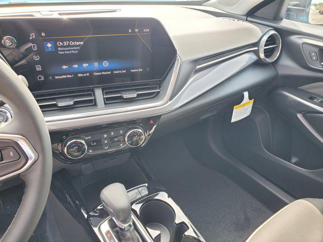 new 2025 Chevrolet Trax car, priced at $24,713