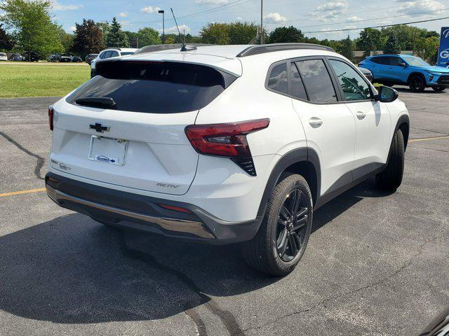 new 2025 Chevrolet Trax car, priced at $25,294