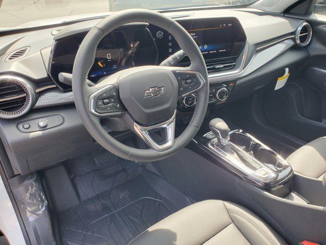 new 2025 Chevrolet Trax car, priced at $25,294