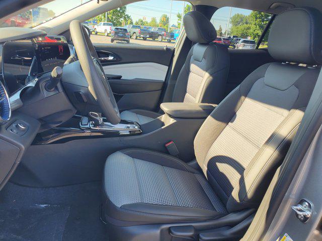 new 2025 Chevrolet Trax car, priced at $22,702