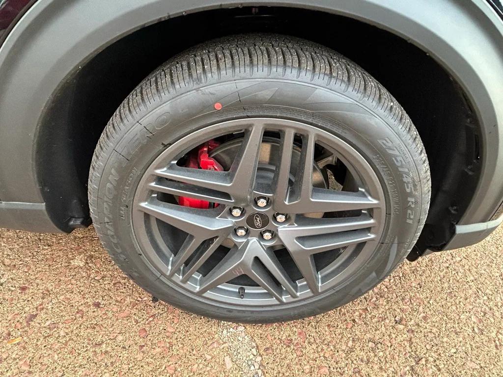 new 2025 Ford Explorer car, priced at $59,888