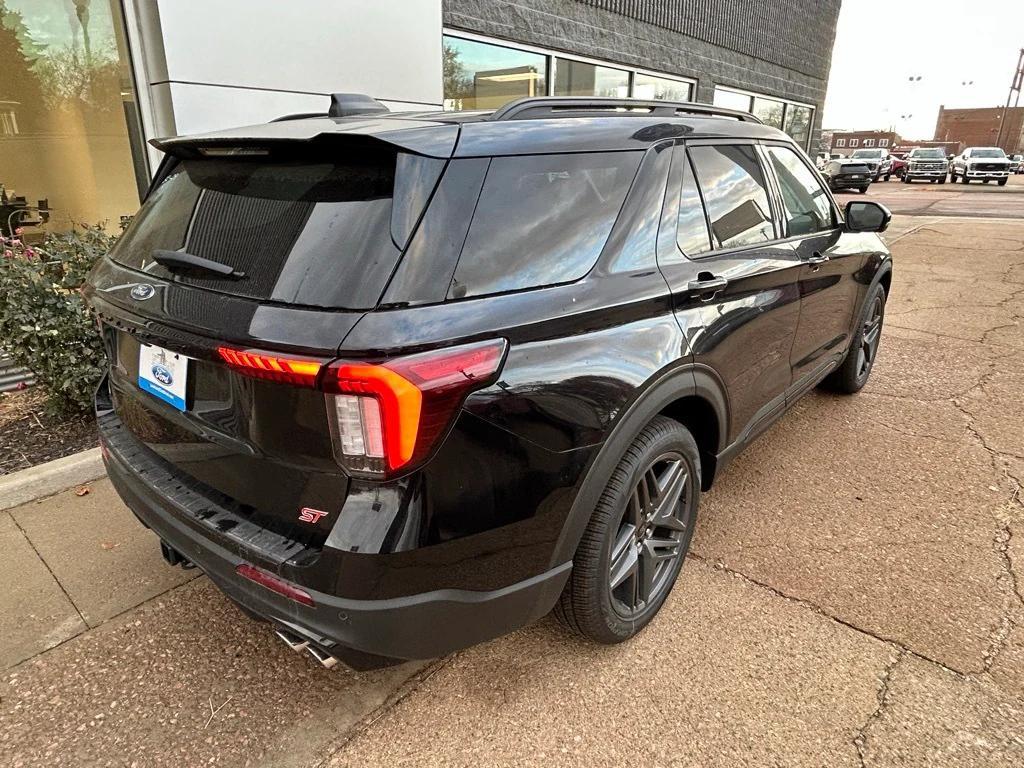 new 2025 Ford Explorer car, priced at $59,888