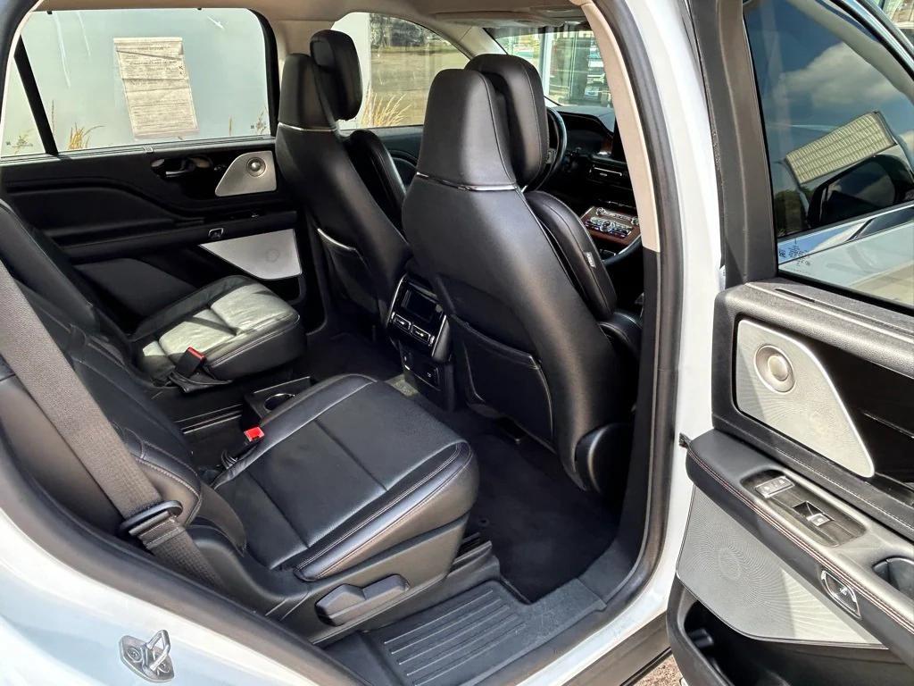 used 2020 Lincoln Aviator car, priced at $30,488