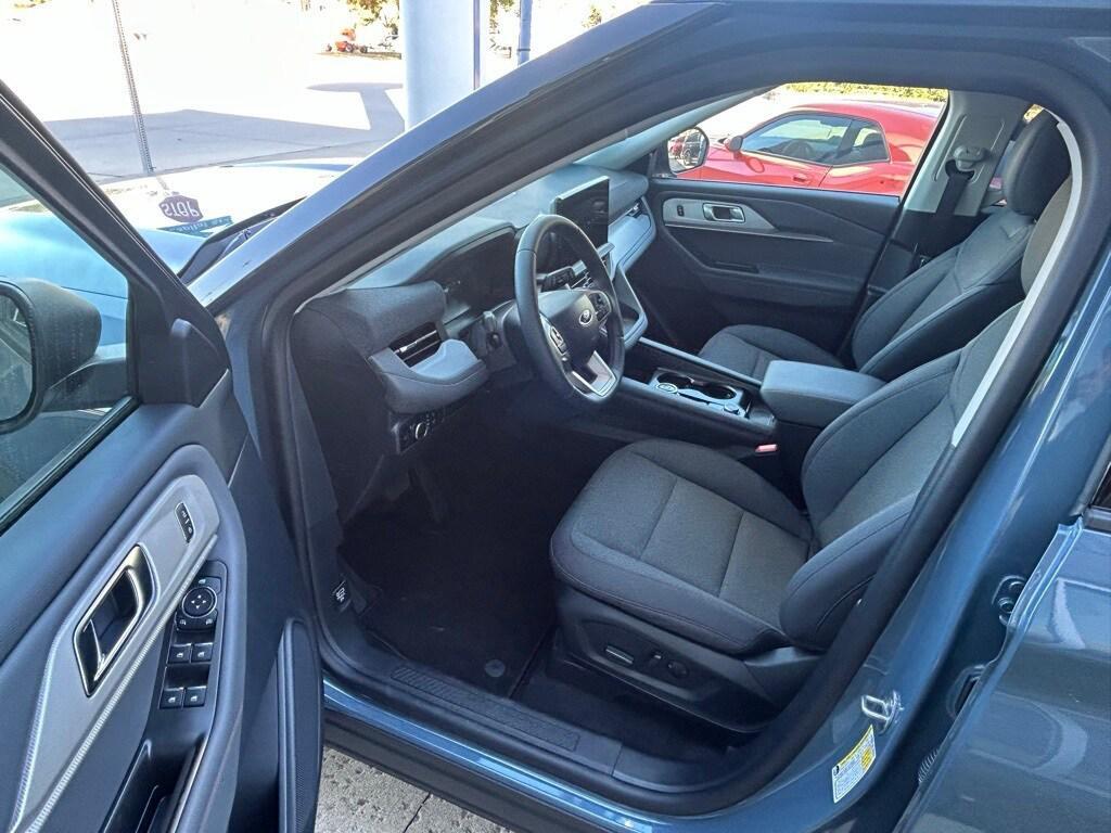 new 2026 Ford Explorer car, priced at $43,988