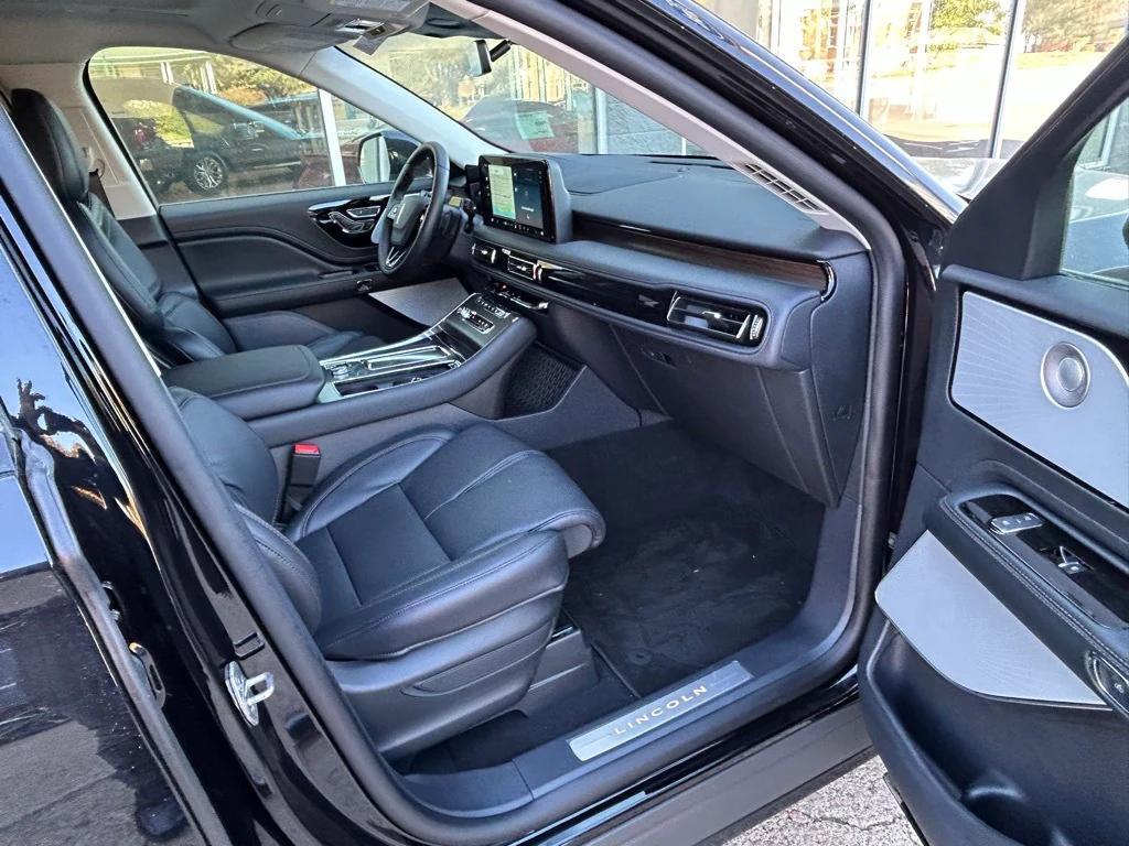 new 2025 Lincoln Aviator car, priced at $78,988