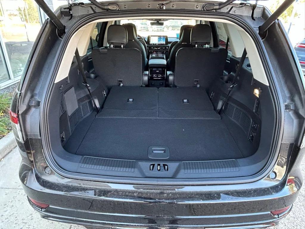 new 2025 Lincoln Aviator car, priced at $78,988