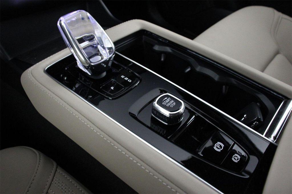 new 2026 Volvo XC90 car, priced at $71,825
