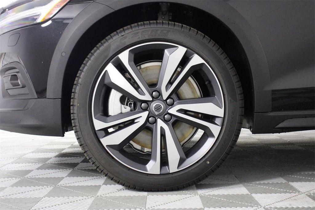 new 2026 Volvo V60 Cross Country car, priced at $57,370