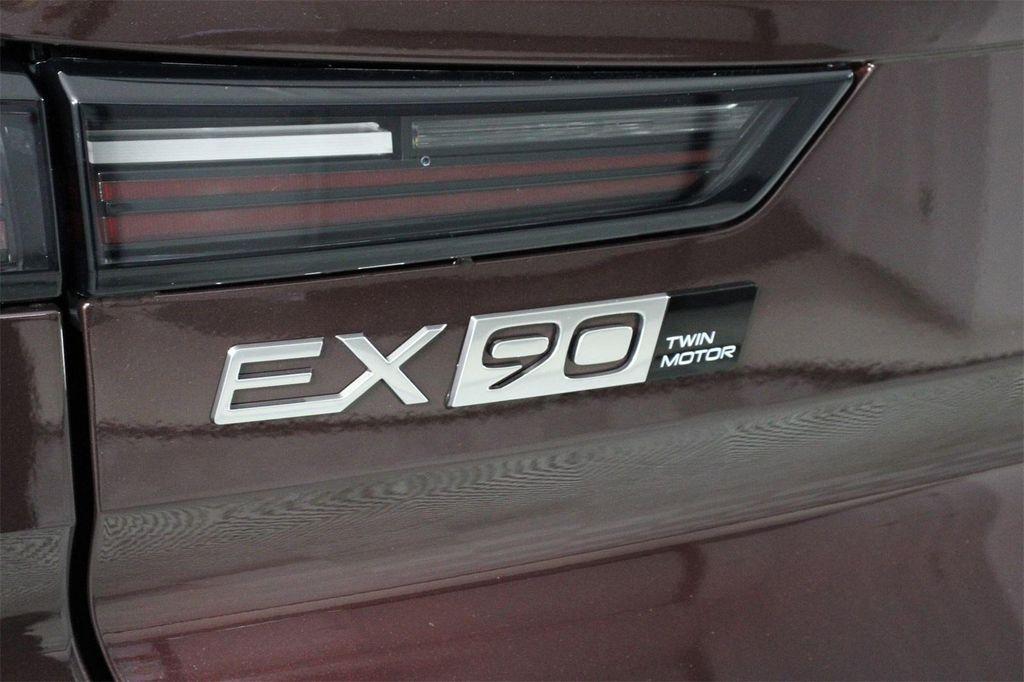 new 2025 Volvo EX90 car, priced at $82,890