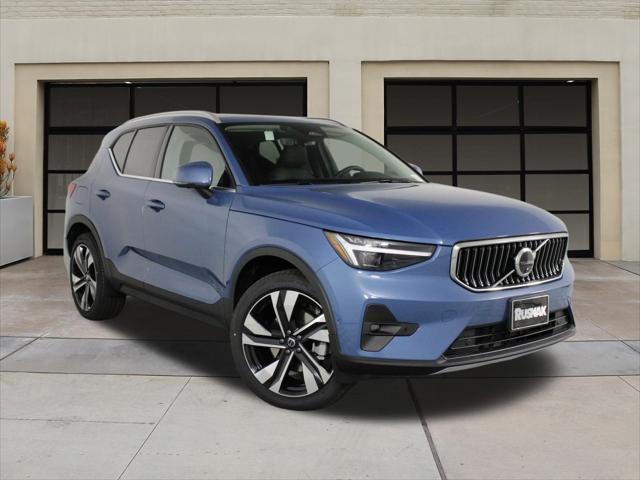new 2025 Volvo XC40 car, priced at $51,590