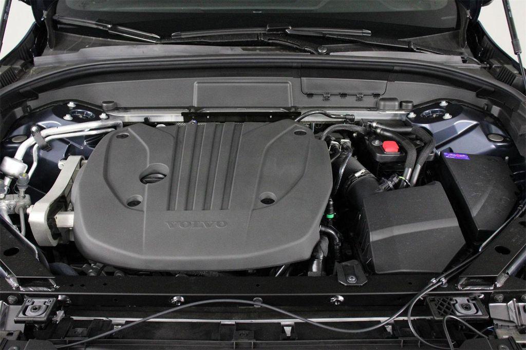 new 2026 Volvo XC60 car, priced at $57,985