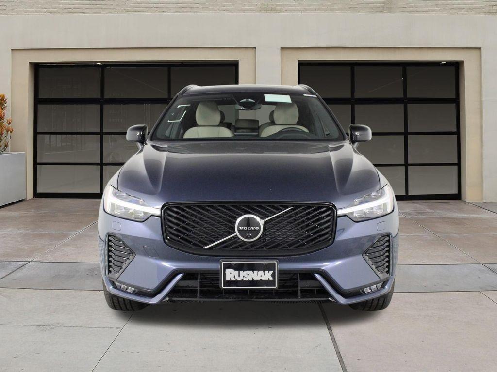 new 2026 Volvo XC60 car, priced at $57,985