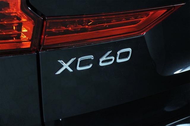 new 2025 Volvo XC60 car, priced at $49,095