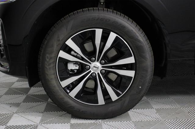 new 2025 Volvo XC60 car, priced at $49,095