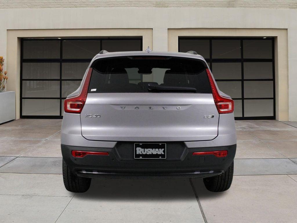 new 2026 Volvo XC40 car, priced at $45,995