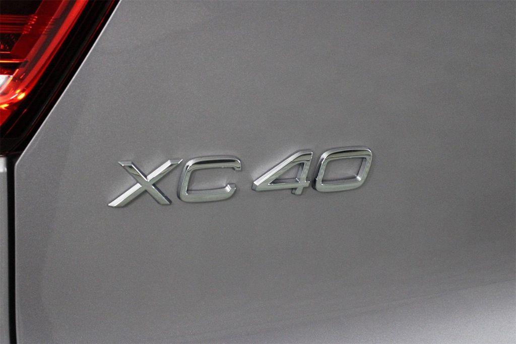 new 2026 Volvo XC40 car, priced at $45,995