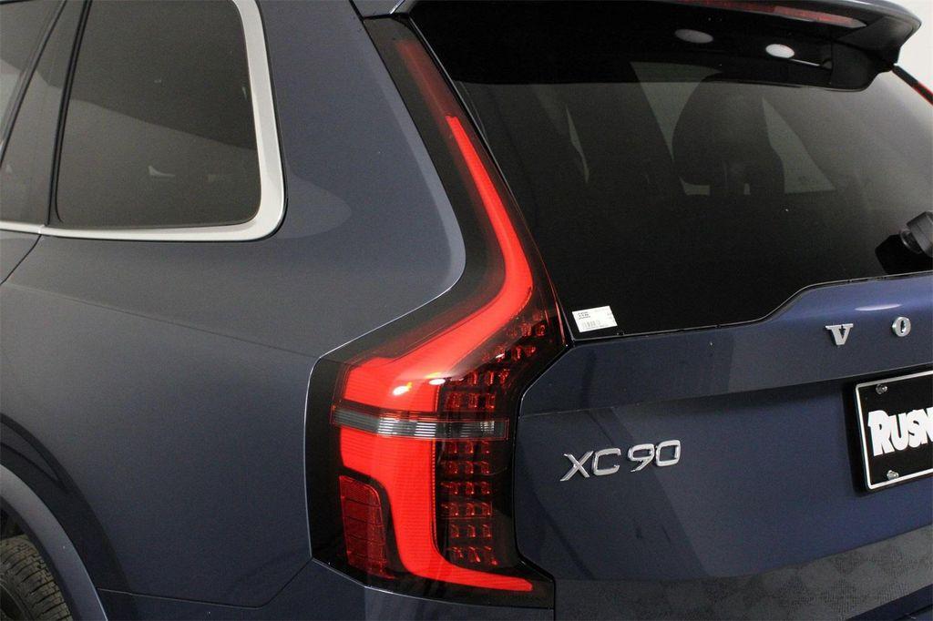 new 2025 Volvo XC90 car, priced at $64,645