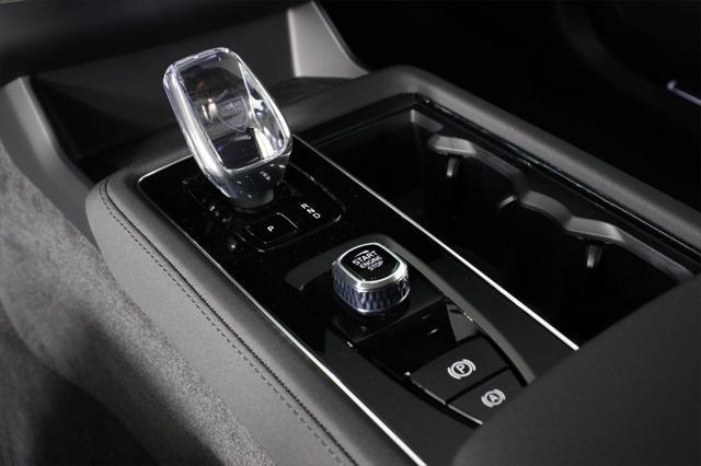 new 2025 Volvo XC90 car, priced at $64,645