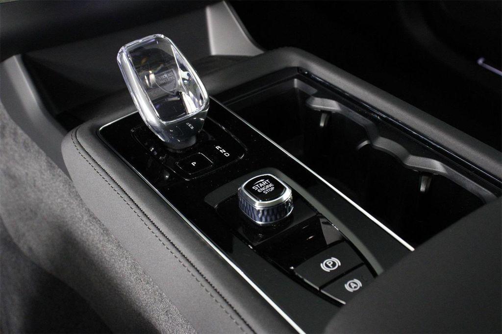 new 2025 Volvo XC90 car, priced at $64,645