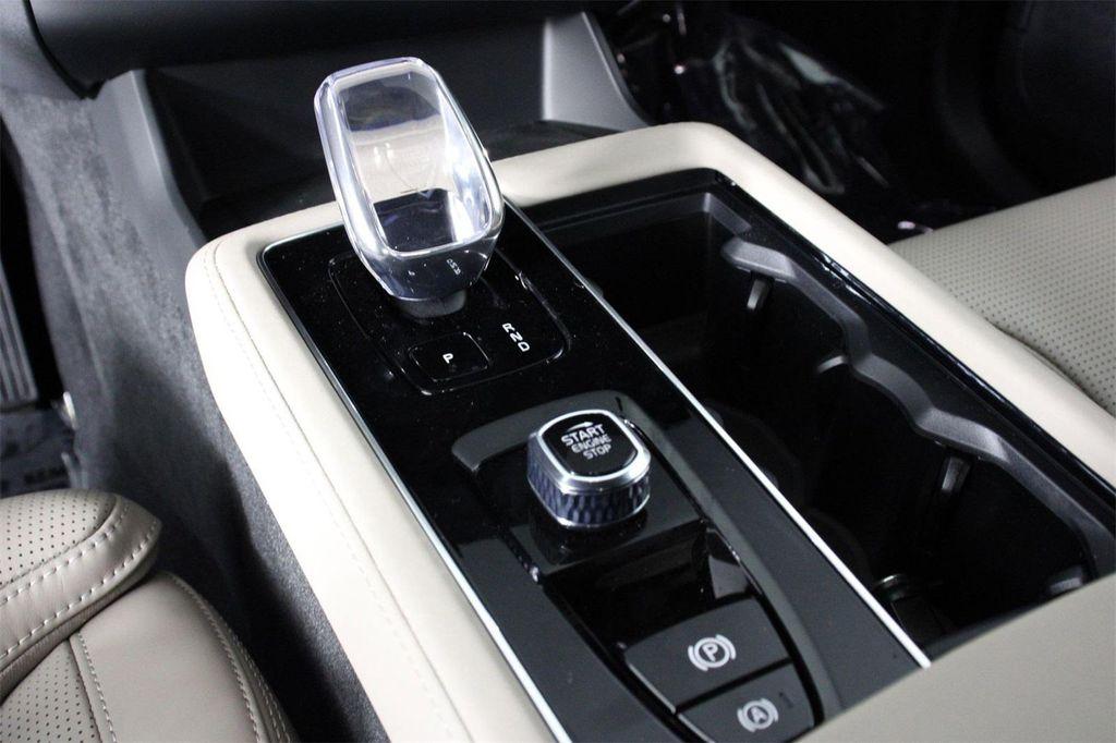 new 2026 Volvo XC90 Plug-In Hybrid car, priced at $87,385