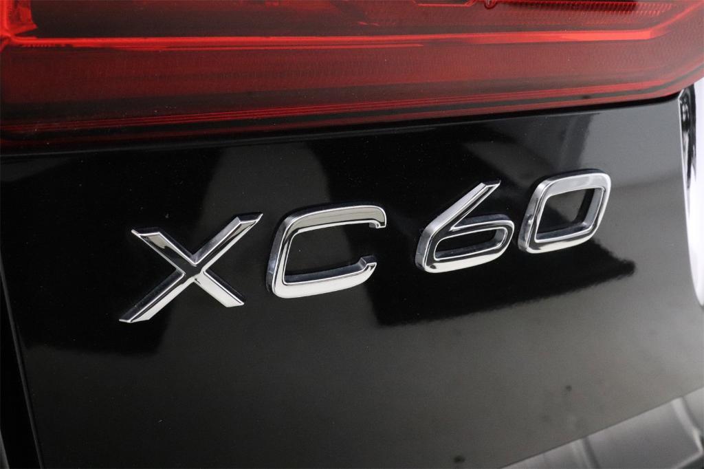 used 2020 Volvo XC60 car, priced at $31,395