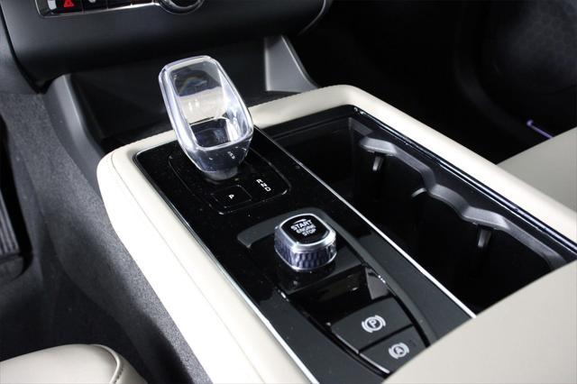 new 2025 Volvo XC90 car, priced at $69,155