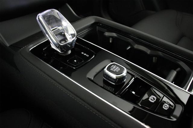 new 2025 Volvo XC90 Plug-In Hybrid car, priced at $78,765