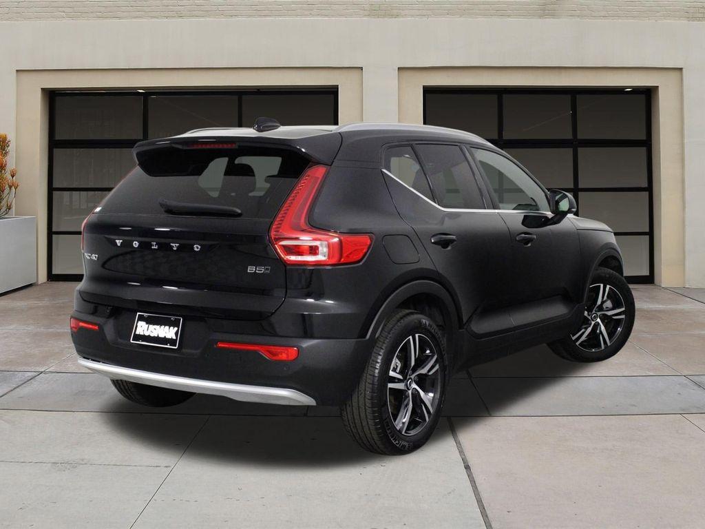used 2025 Volvo XC40 car, priced at $29,995