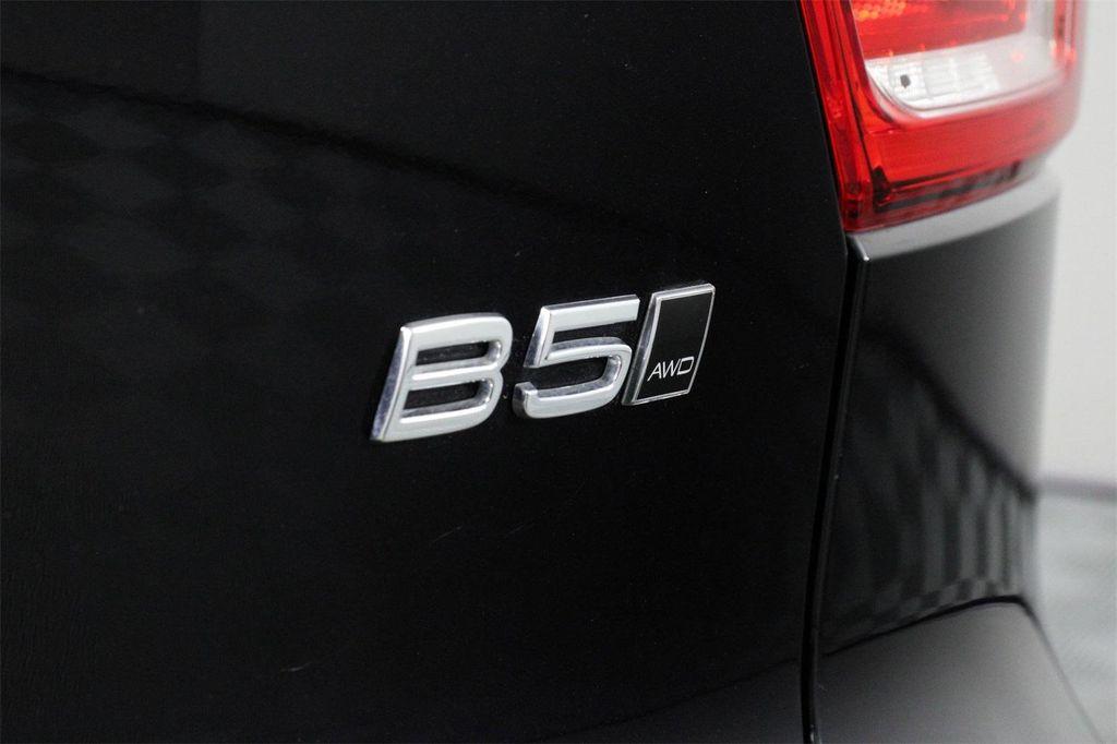 used 2025 Volvo XC40 car, priced at $29,995