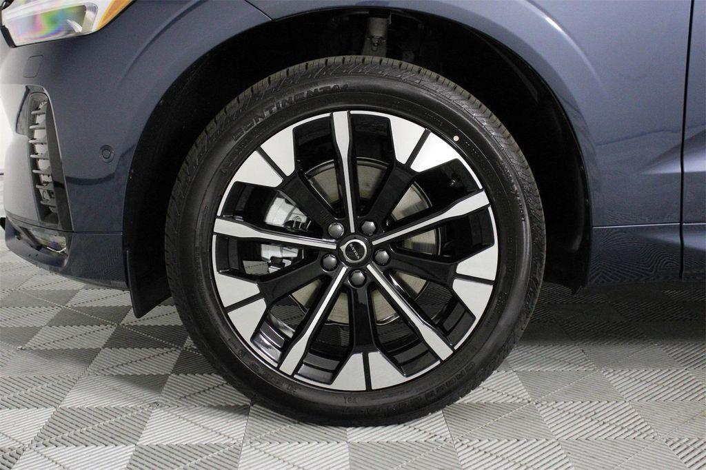 new 2026 Volvo XC60 car, priced at $57,985