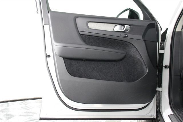 used 2025 Volvo XC40 car, priced at $37,997