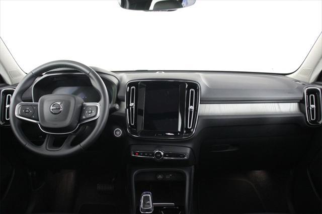 used 2025 Volvo XC40 car, priced at $37,997