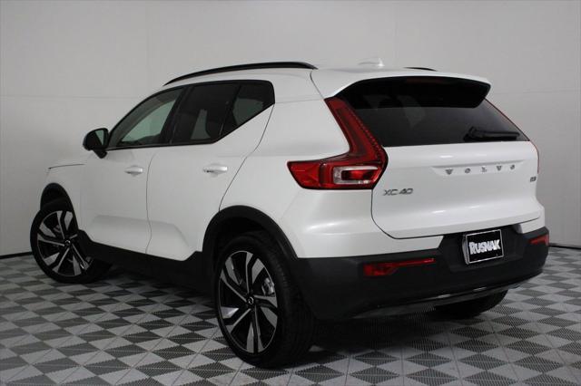 used 2025 Volvo XC40 car, priced at $37,997