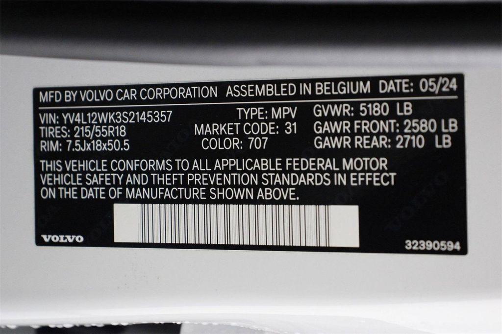 used 2025 Volvo V60 Cross Country car, priced at $41,995