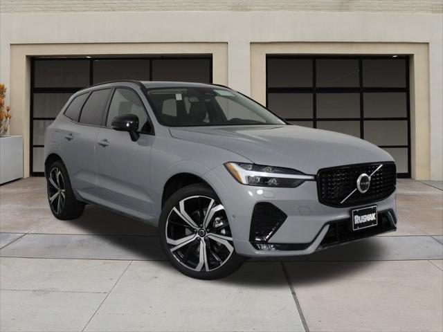 new 2025 Volvo XC60 car, priced at $61,025