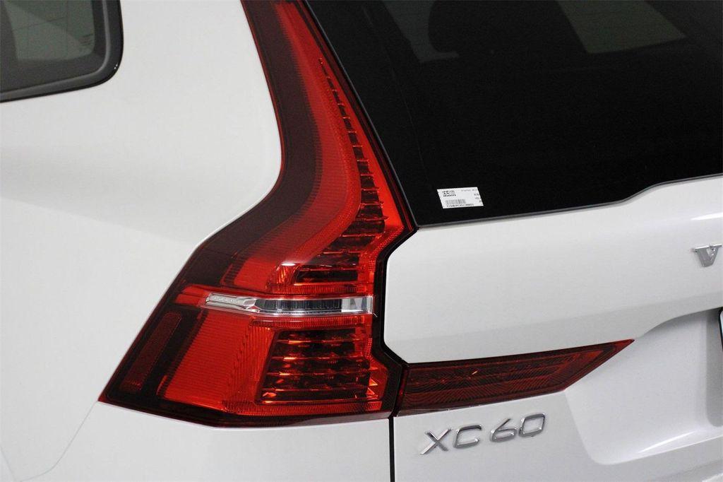 new 2025 Volvo XC60 Plug-In Hybrid car, priced at $67,450