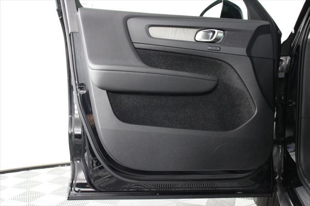used 2025 Volvo XC40 car, priced at $35,987