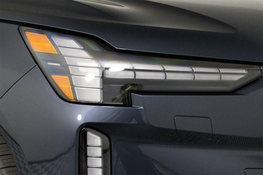 new 2025 Volvo EX90 car, priced at $84,920