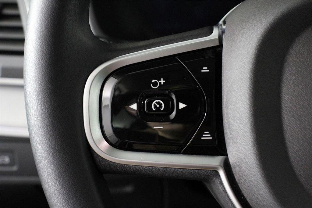 used 2025 Volvo XC90 car, priced at $47,995
