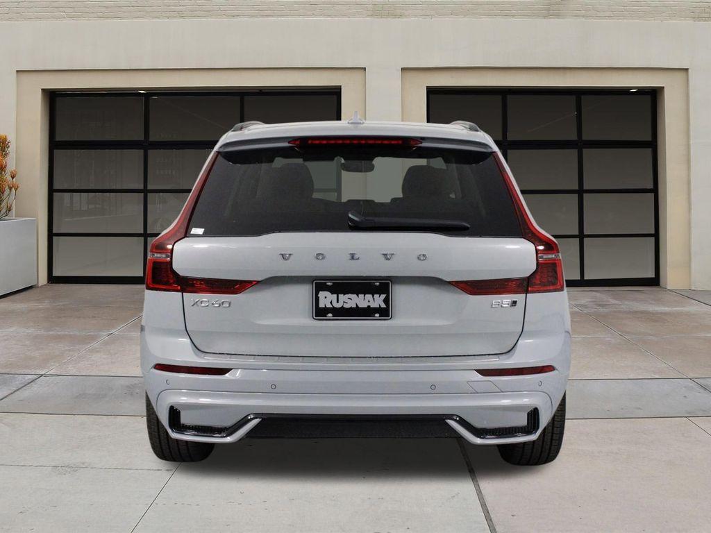 new 2026 Volvo XC60 car, priced at $63,935