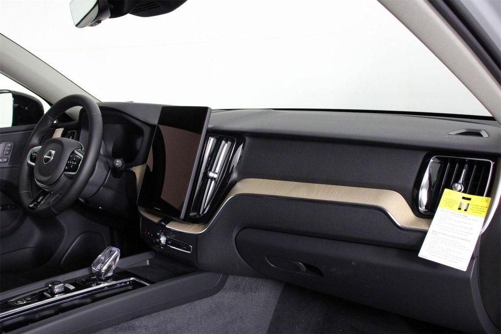 new 2026 Volvo XC60 car, priced at $58,015